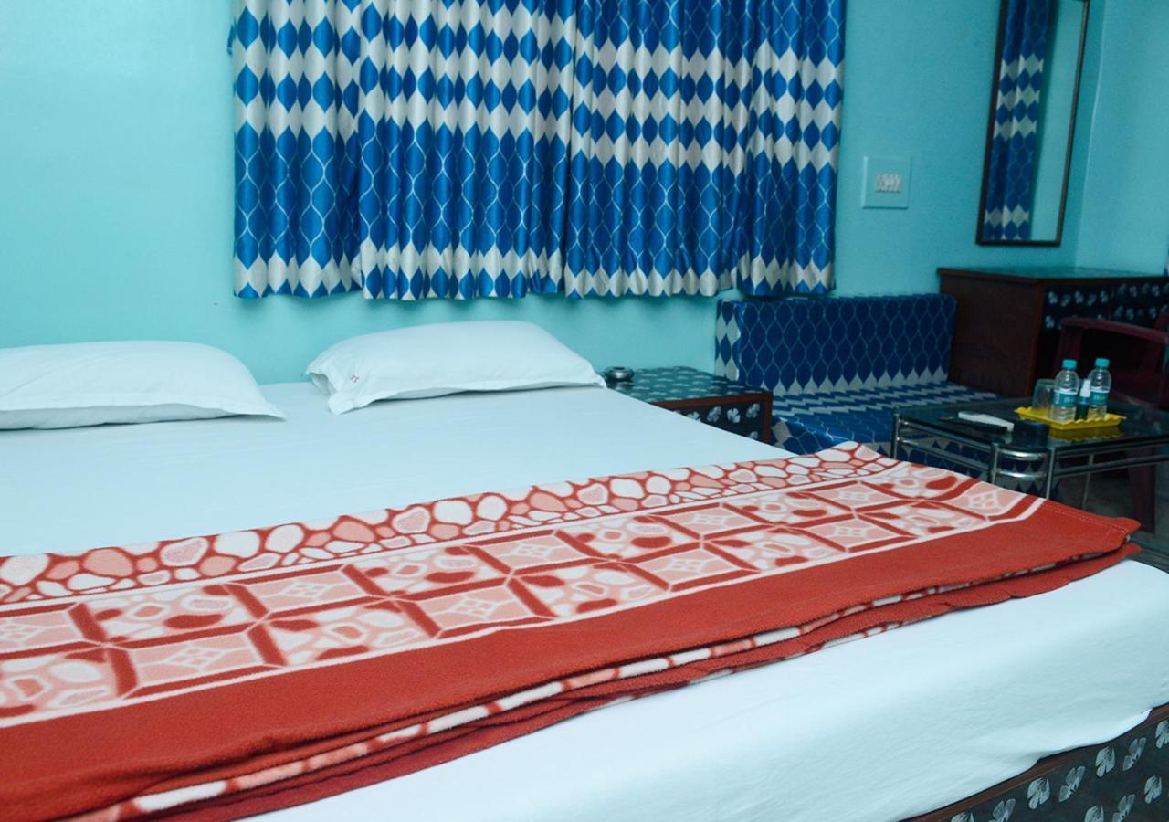 Srk Hotel มุมไบ ภายนอก รูปภาพ