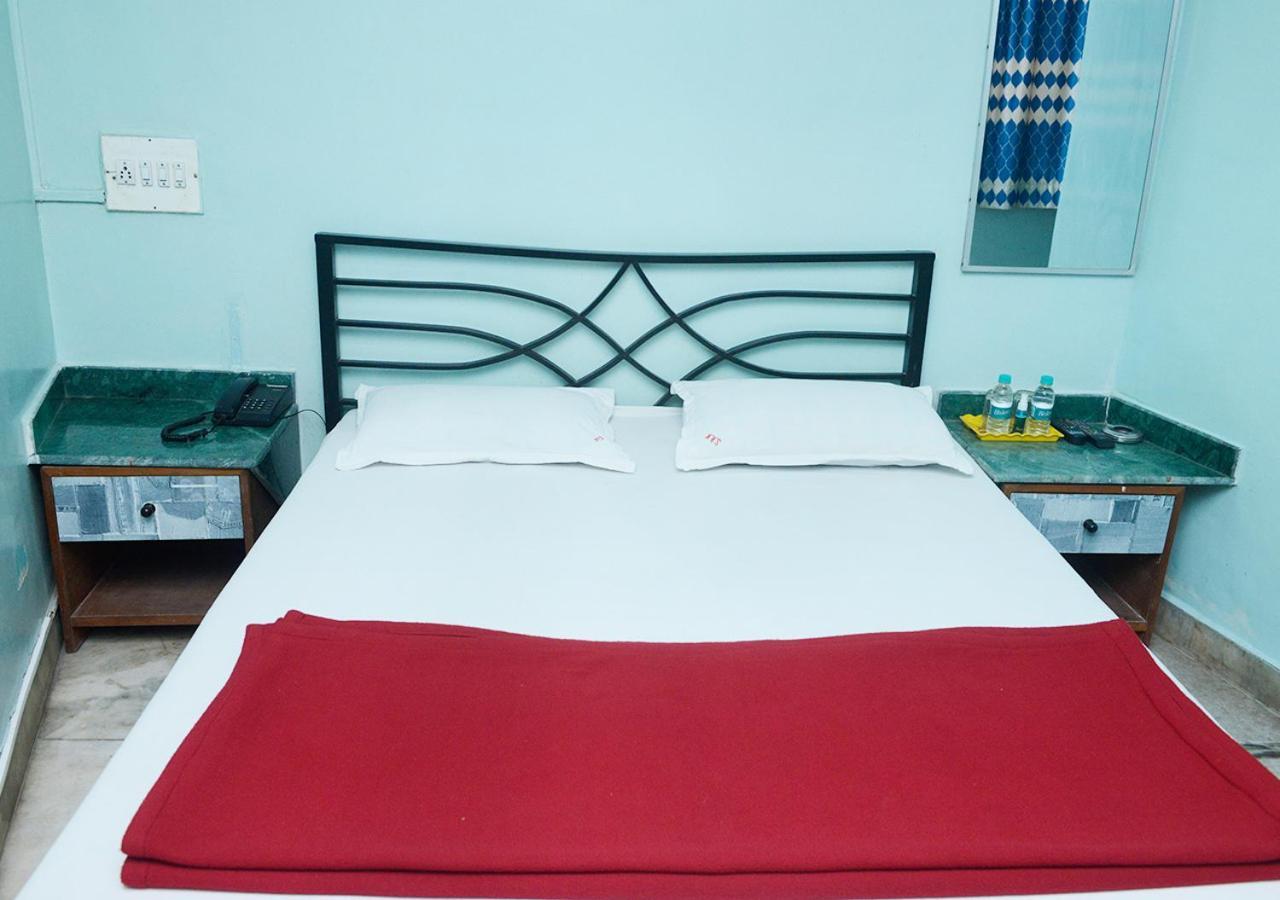 Srk Hotel มุมไบ ภายนอก รูปภาพ